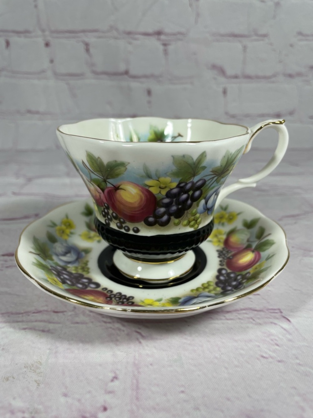 Vintage Royal Albert Country Fayre Series KENT Footed Teacup and Saucer Set